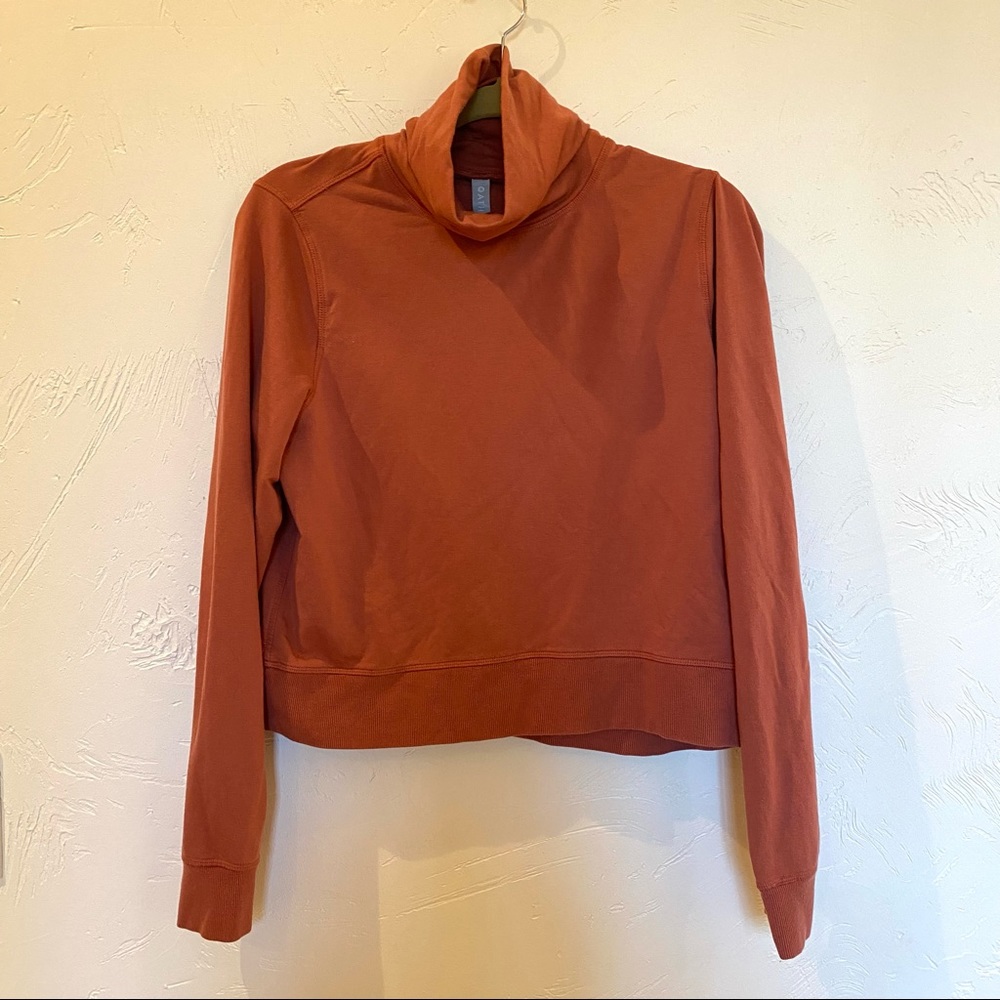 Athleta Turtleneck Sweatshirt | Coral | Size Small |